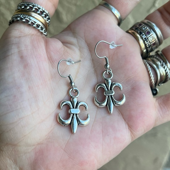 SET ! Fleur de lis / lys stainless steel double wheat chain necklace + earrings - Picture 8 of 14